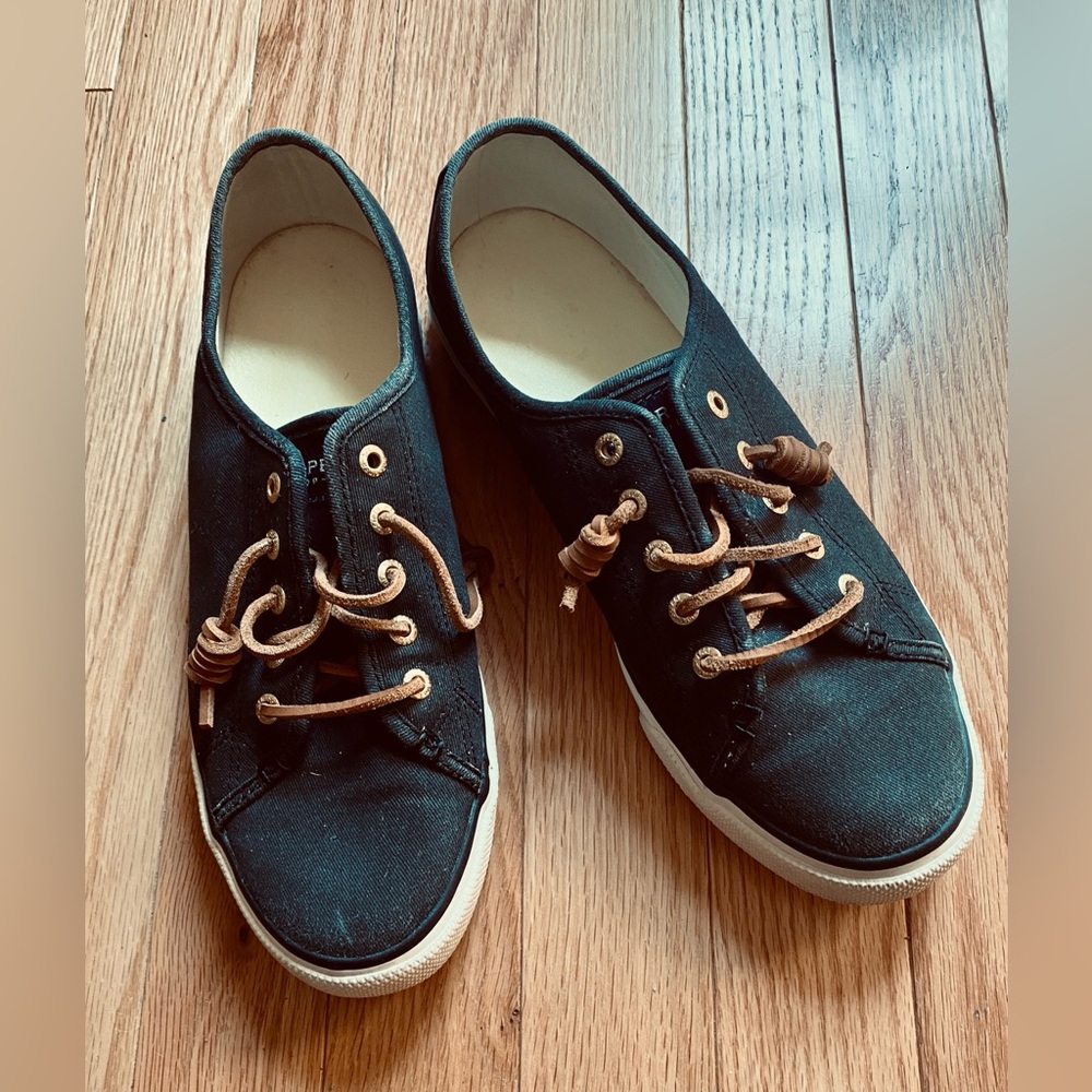 Sperry’s Top Sider slip on sneakers, black, size 8.5